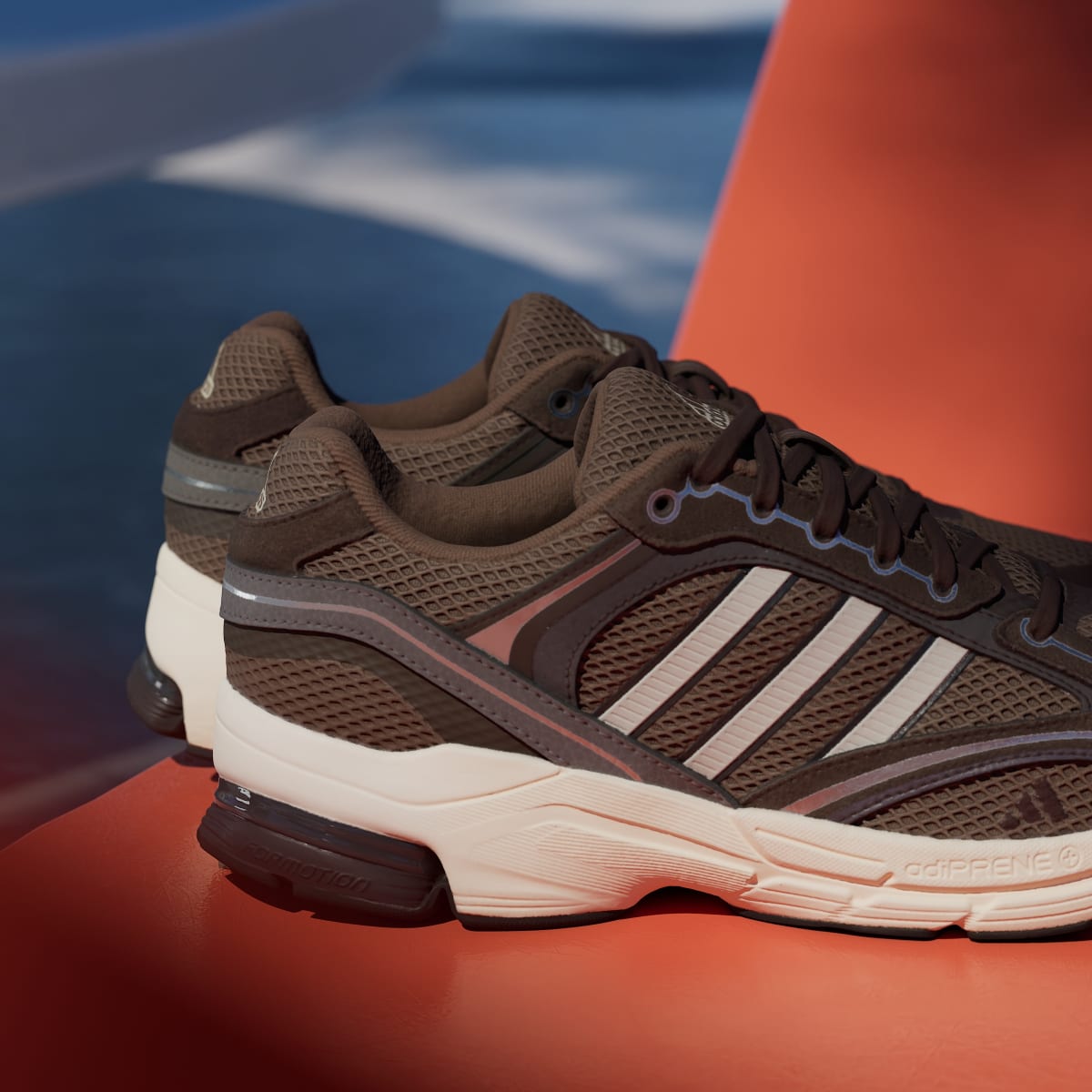 adidas Women's Spiritain 2000 Shoes - Earth Strata / Alumina / Dark Brown