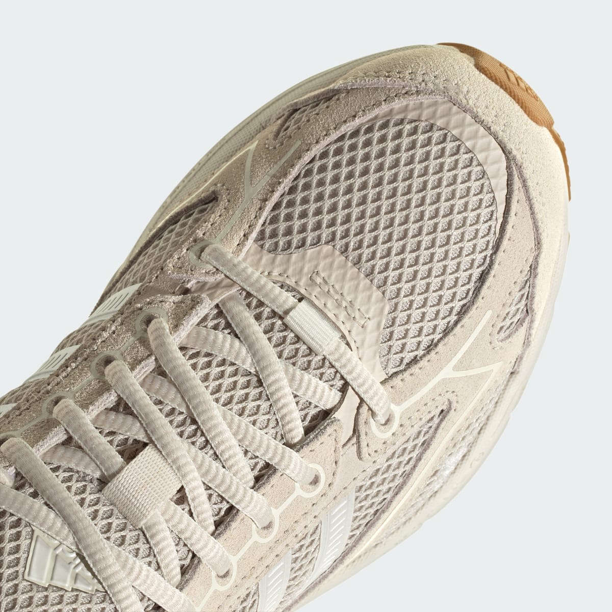 adidas Women's Spiritain 2000 Shoes - Wonder White / Zero Metalic / Alumina