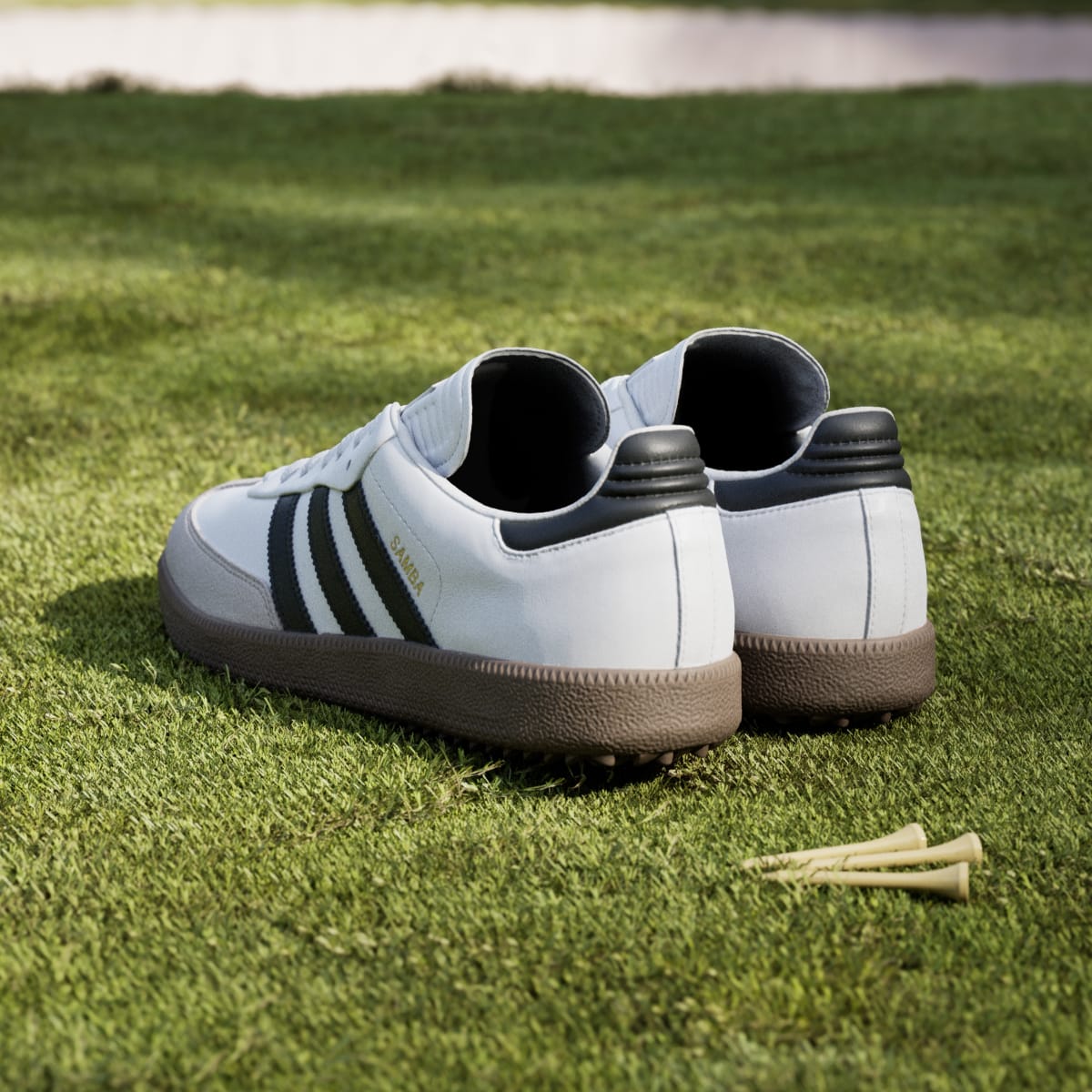 adidas Women's Samba Spikeless Golf Shoes - Cloud White / Core Black / Gum