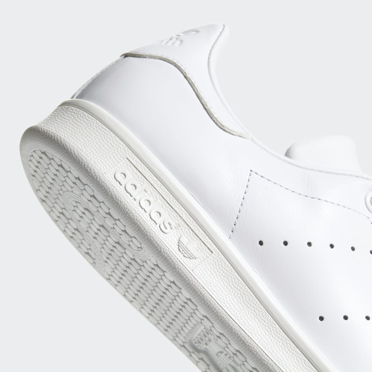 adidas Women's Stan Smith Shoes - Cloud White / Cloud White / Cloud White