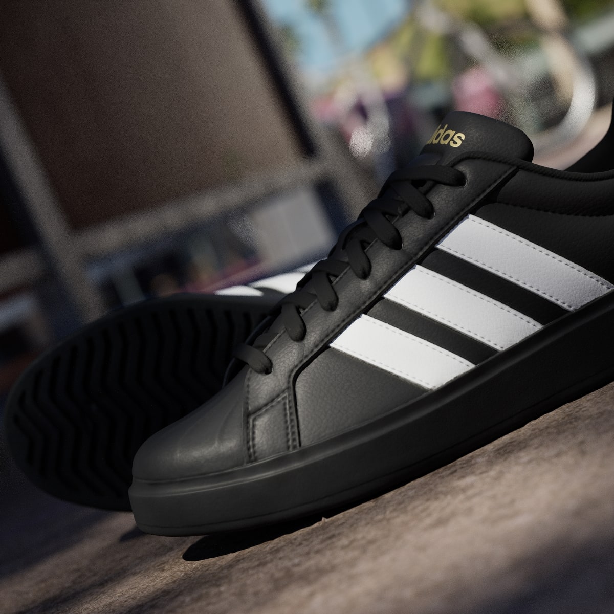 adidas Men's Streettalk - Core Black / Cloud White / Matte Gold