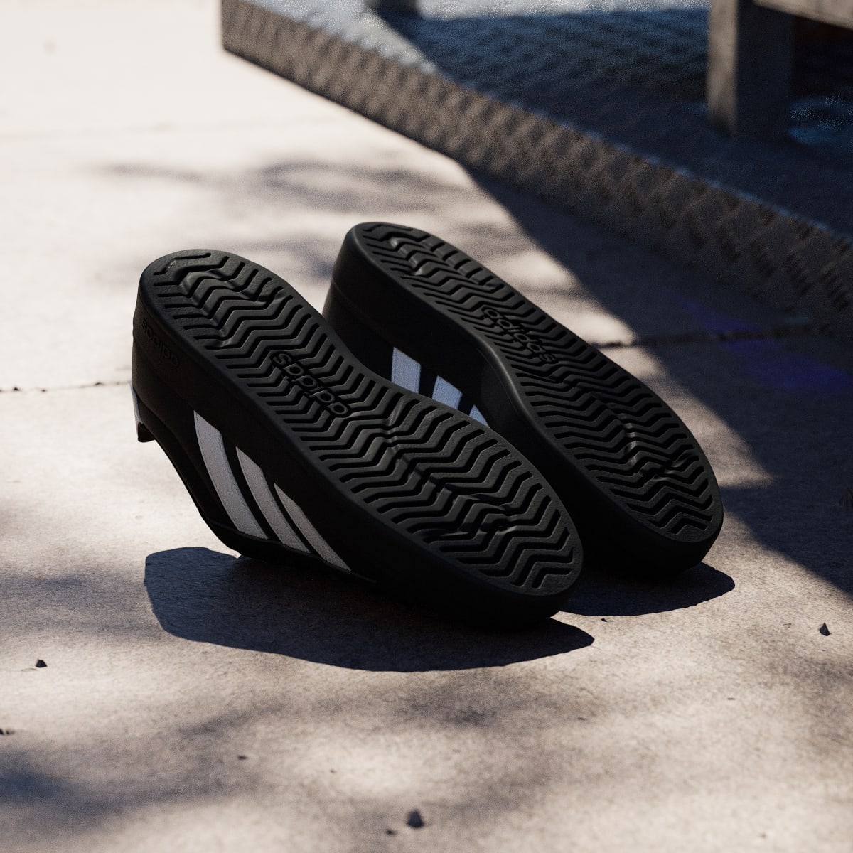 adidas Men's Streettalk - Core Black / Cloud White / Matte Gold