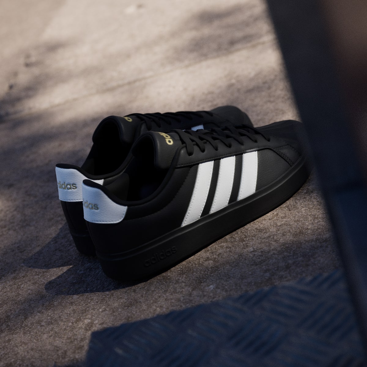 adidas Men's Streettalk - Core Black / Cloud White / Matte Gold