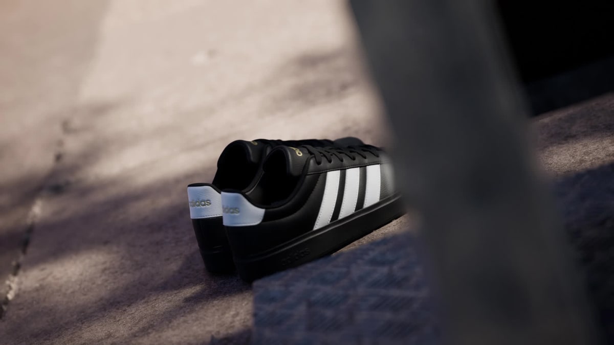 adidas Men's Streettalk - Core Black / Cloud White / Matte Gold
