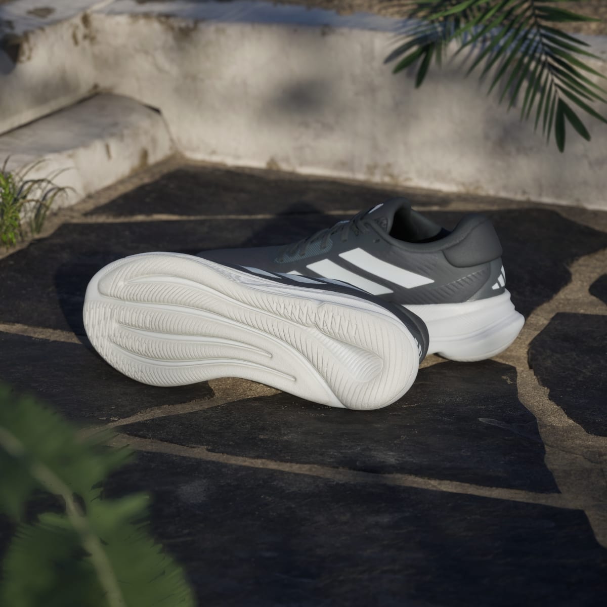 adidas Men's Supernova Ease Shoes - Core Black / Cloud White / Charcoal
