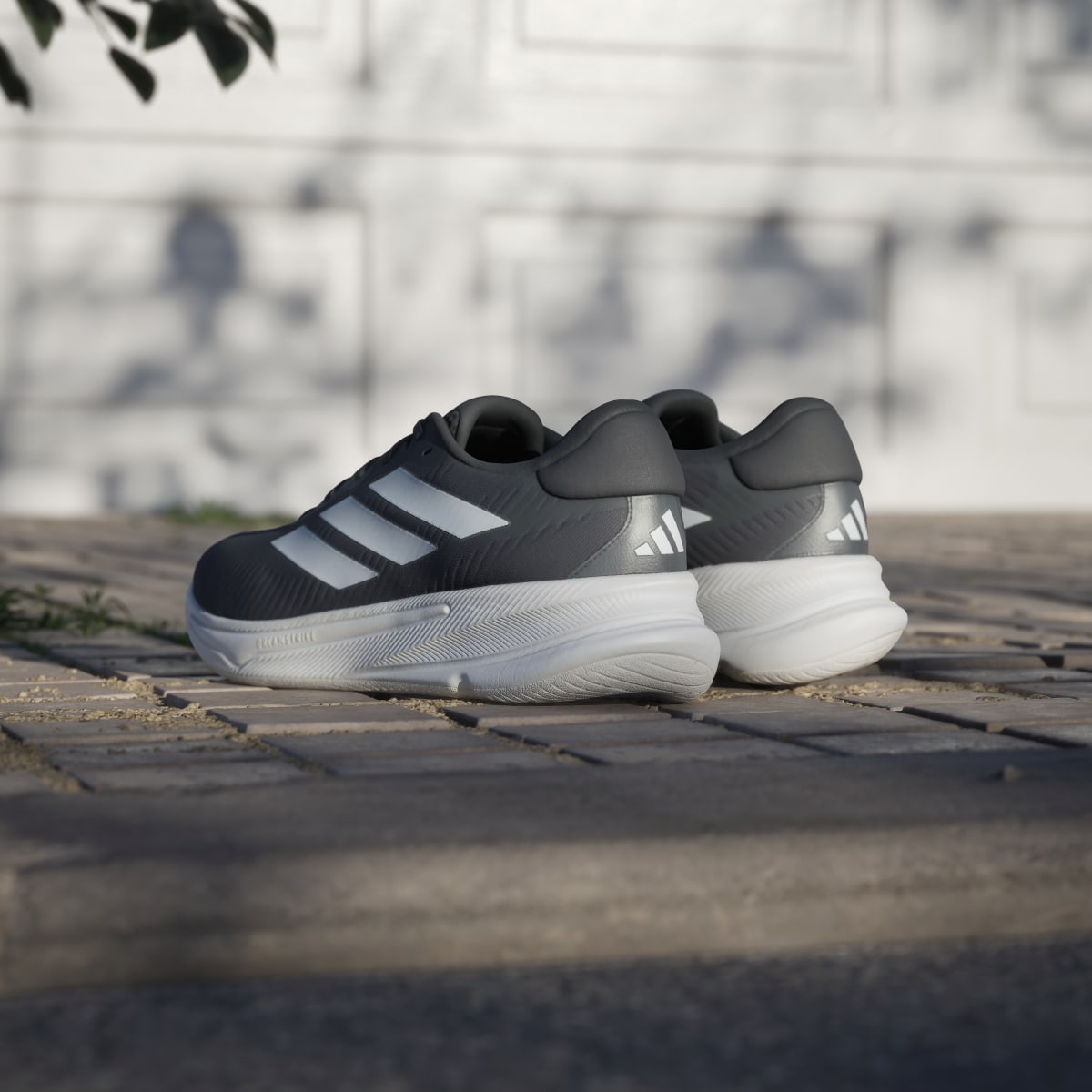 adidas Men's Supernova Ease Shoes - Core Black / Cloud White / Charcoal