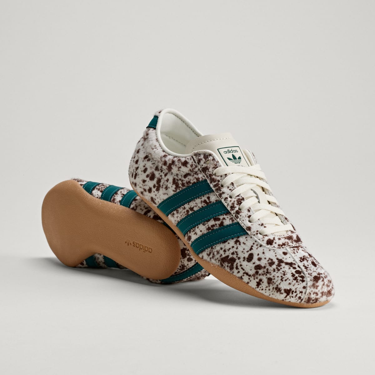 adidas Women's Tokyo Shoes - Off White / Rich Green / Dark Brown