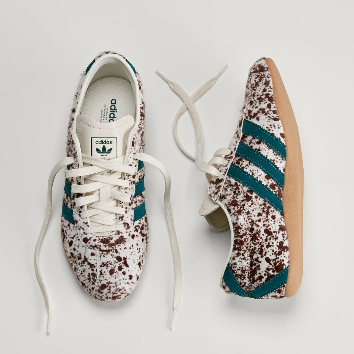 adidas Women's Tokyo Shoes - Off White / Rich Green / Dark Brown