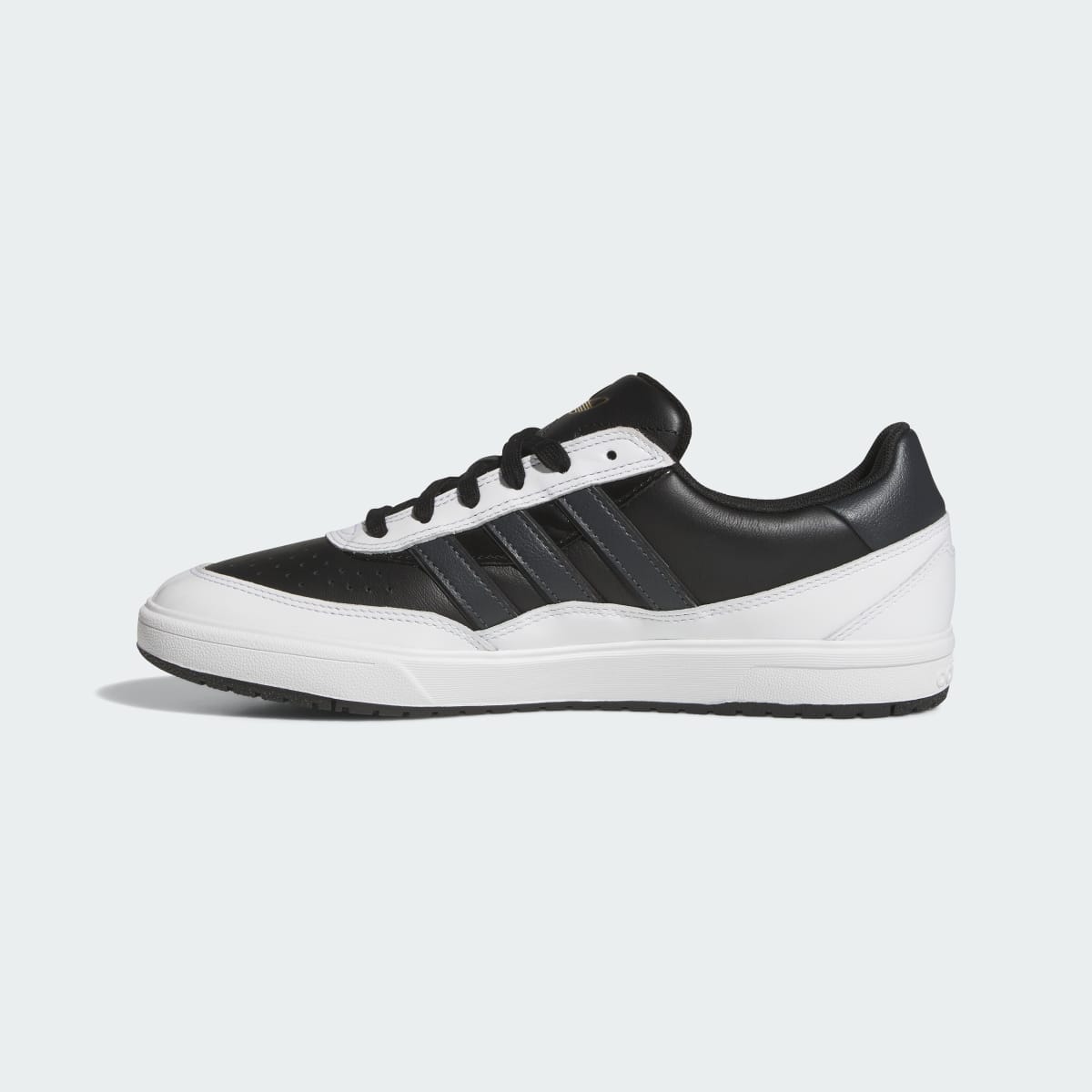 adidas Women's Tyshawn II Shoes - Core Black / Carbon / Cloud White