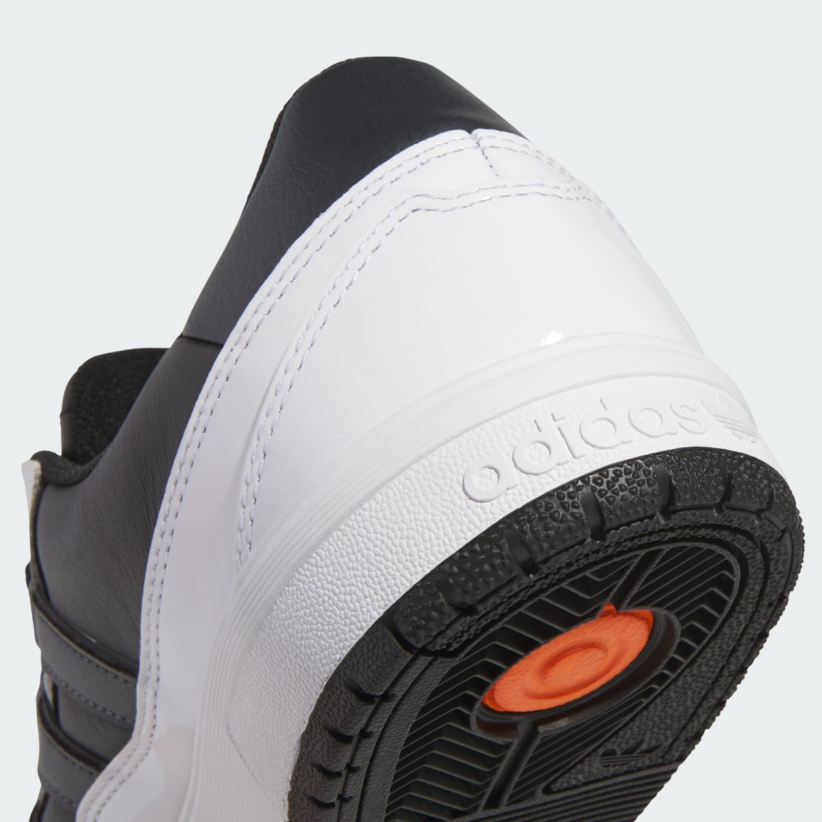 adidas Women's Tyshawn II Shoes - Core Black / Carbon / Cloud White