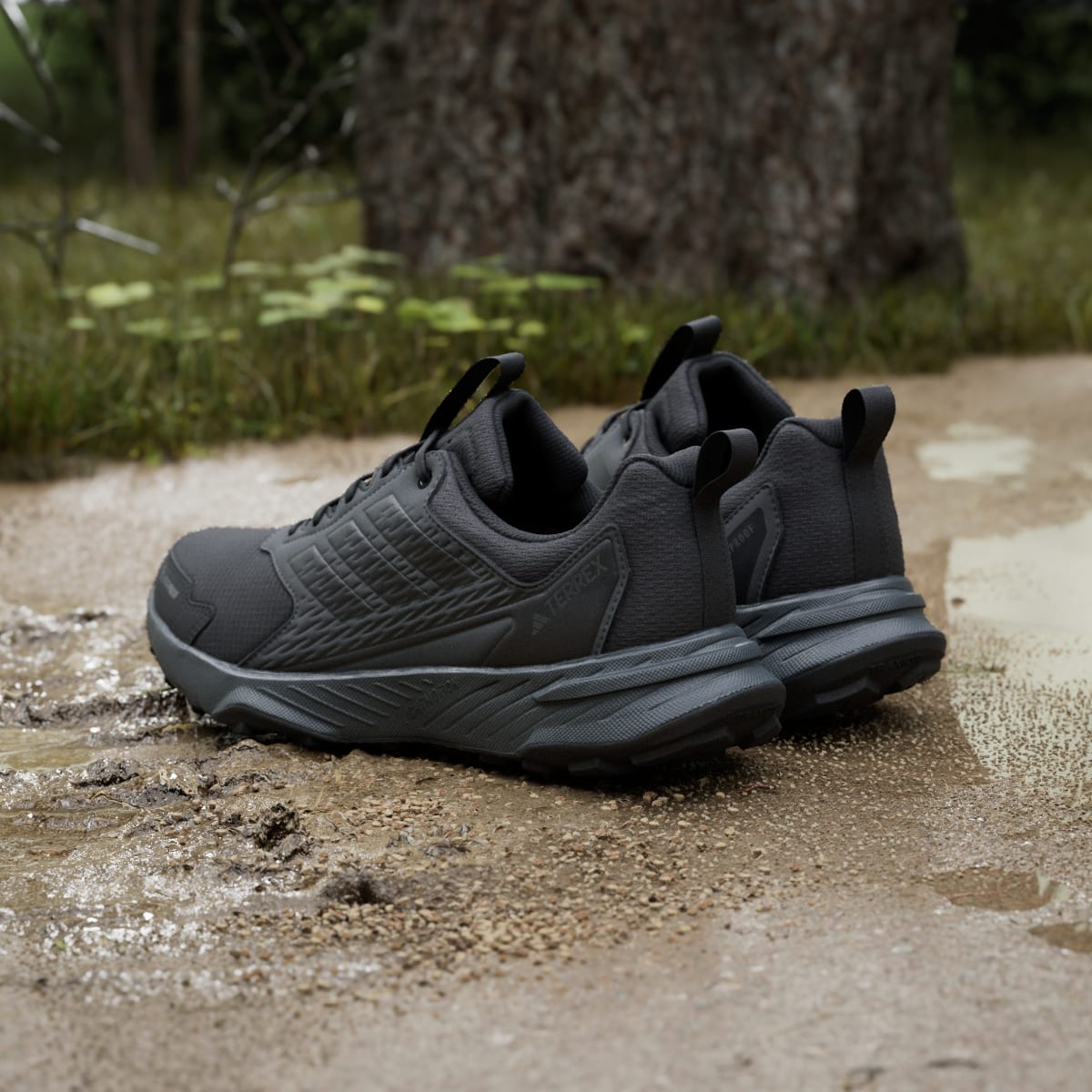 adidas Men's Terrex Tracefinder 2 Climaproof Trail Running Shoes - Core Black / Core Black / Grey Six