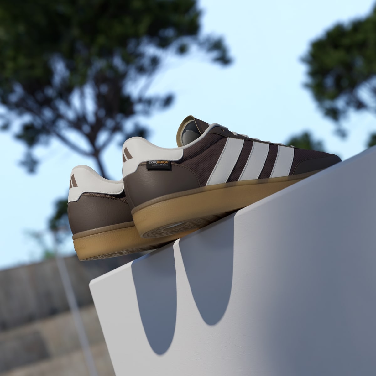 adidas Men's Training Spezial - Earth Strata / Off White / Earth Strata