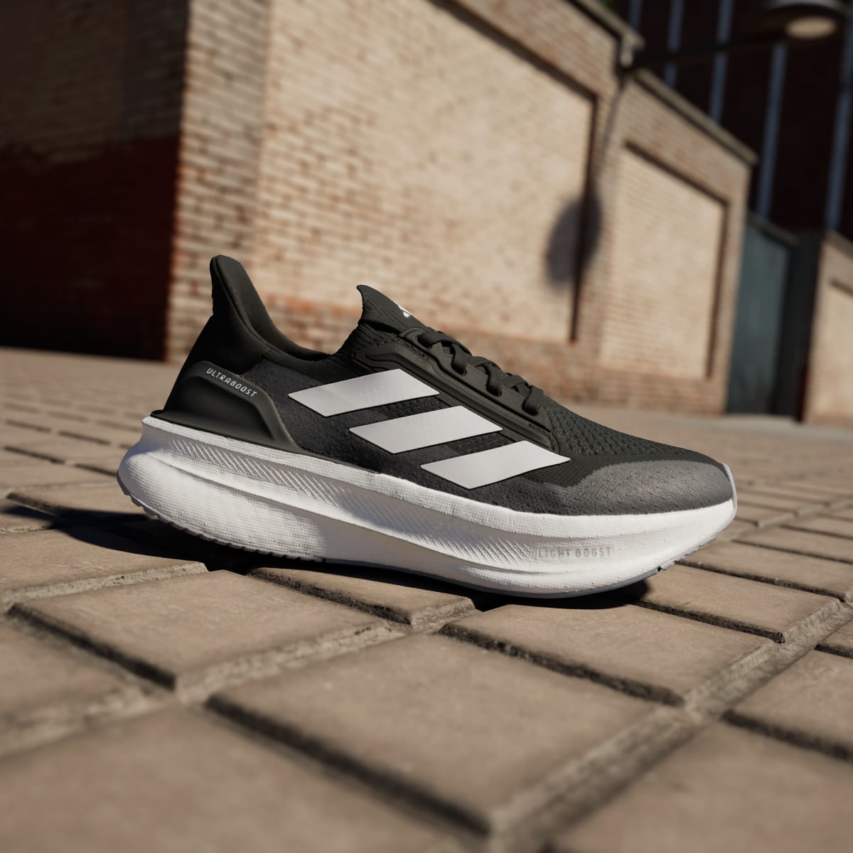 adidas Women's Ultraboost 5X Shoes - Core Black / Cloud White / Carbon