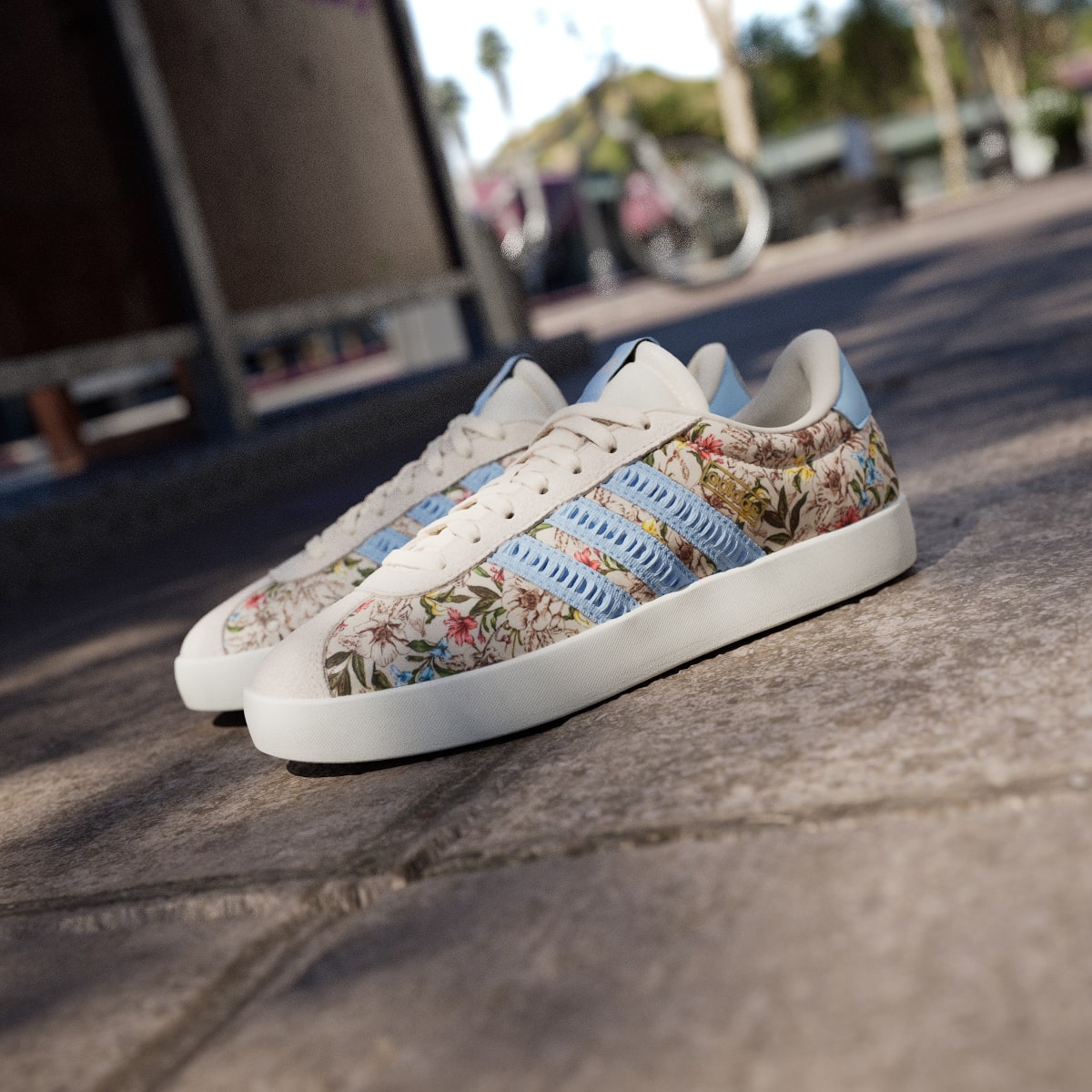 adidas Women's VL Court 3.0 Shoes - Ecru Tint / Clear Sky / Off White