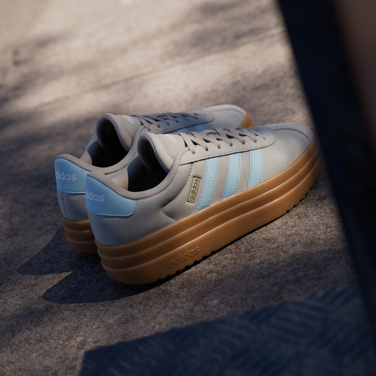adidas Women's VL Court Bold Shoes - Wonder Beige / Ice Blue / Gold Metallic