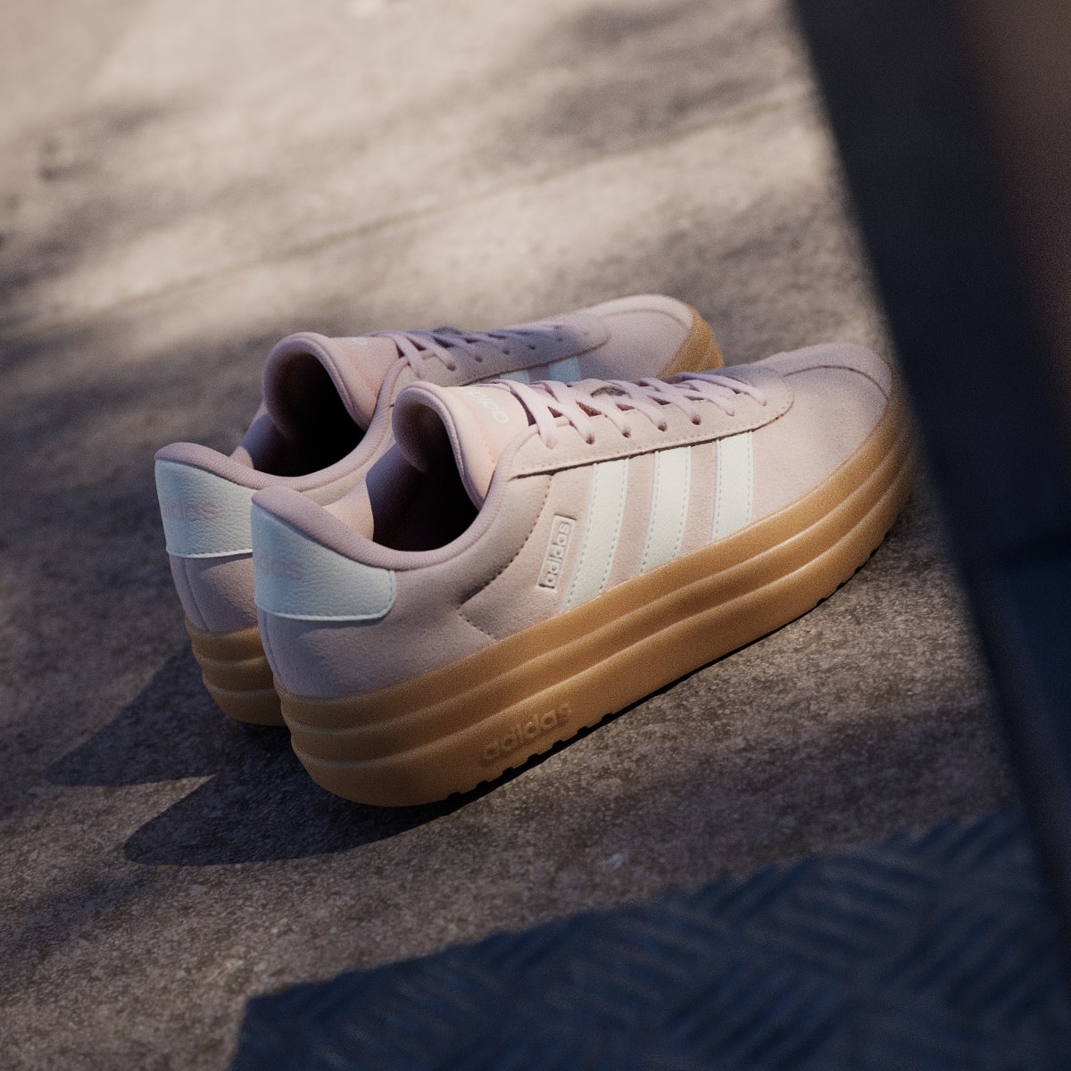 adidas Women's VL Court Bold Shoes - Blush Pink / Off White / Gum