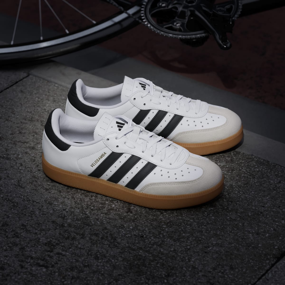 adidas Men's Velosamba Leather Shoes - Cloud White / Core Black / Gold Metallic
