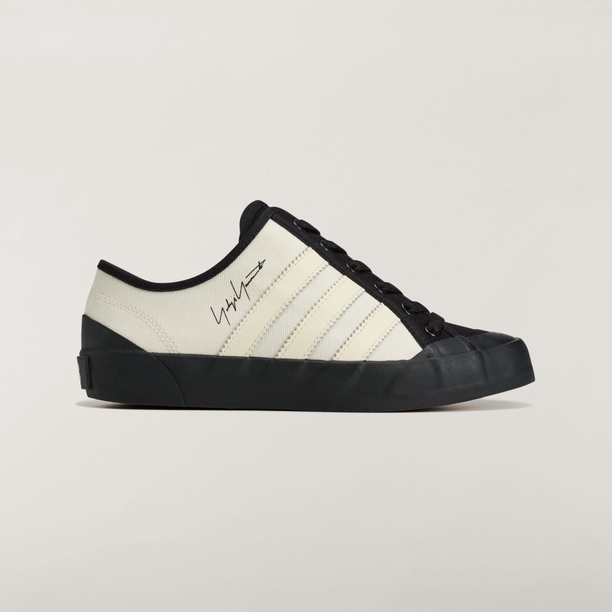 adidas Women's Y-3 Nisi LO - Off White / Off White / Black