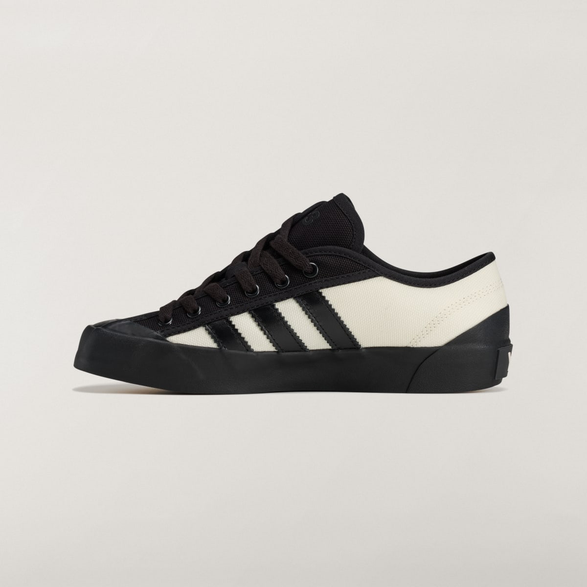 adidas Women's Y-3 Nisi LO - Off White / Off White / Black