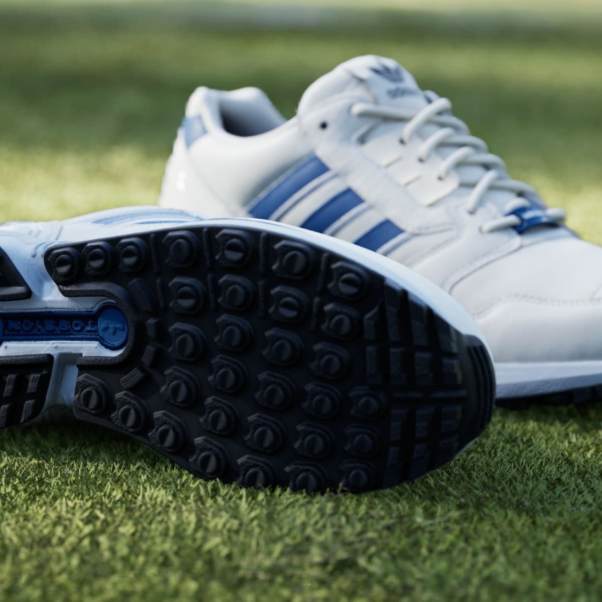 adidas Men's ZX 8000 Spikeless Golf Shoes - Off White / Dusky Petrol / Crystal Sky